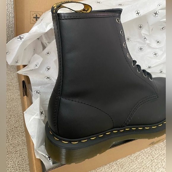 NWT DR. MARTENS 1460 BLACK NAPPA WOMENS 11/ MENS 10 - Picture 7 of 9